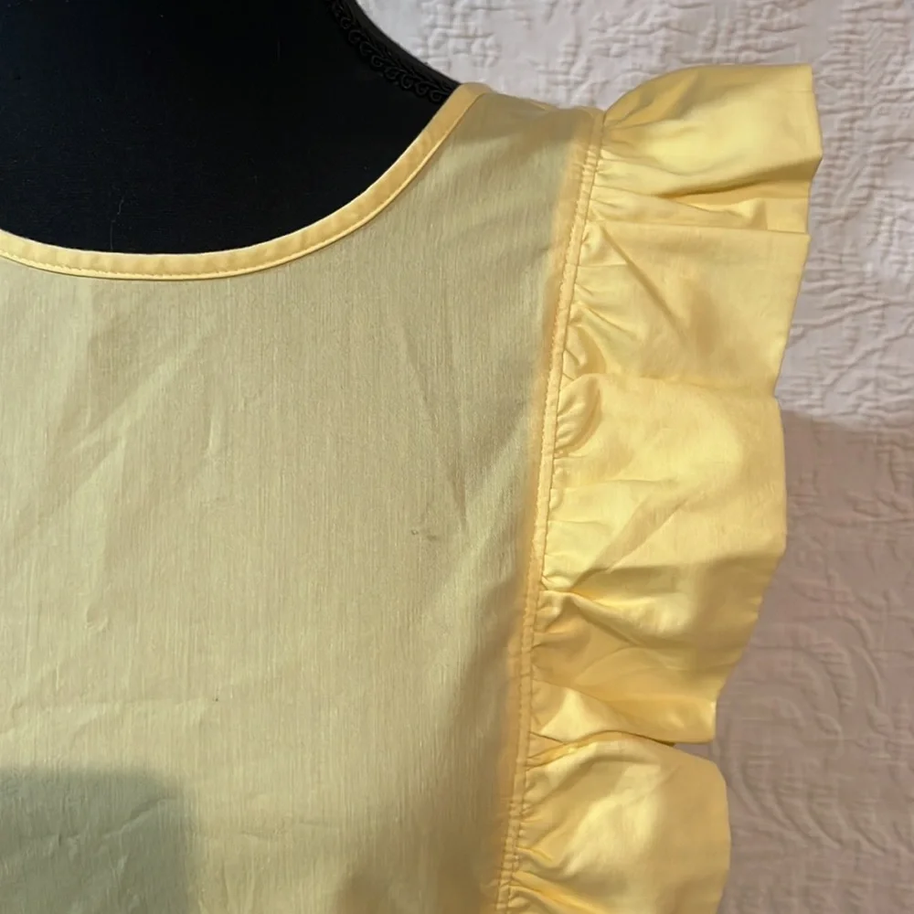 Michael Kors ruffle top, size‎ medium